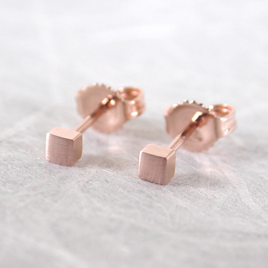 14k rose gold square stud earrings 2.5mm brushed