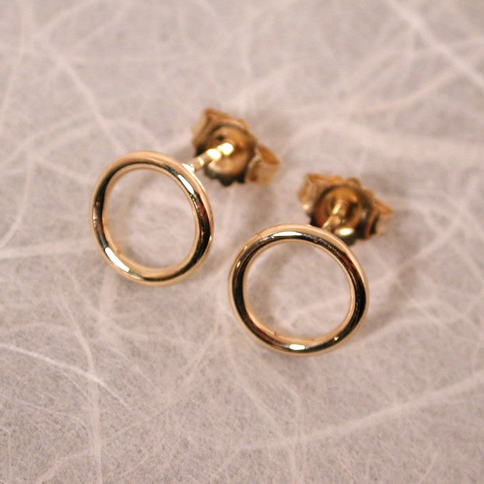 8.5mm open circle studs 14k yellow gold high polish